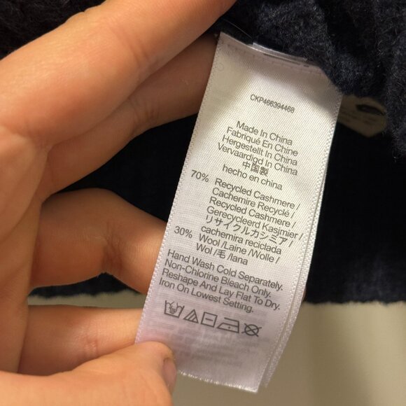 Madewell Navy (Re)sourced Cashmere Crop Turtleneck Sweater - Picture 7 of 7